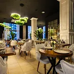 Oba Luxury Boutique Hotel