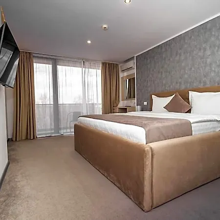 Oba Luxury Boutique Hotel Mamaia
